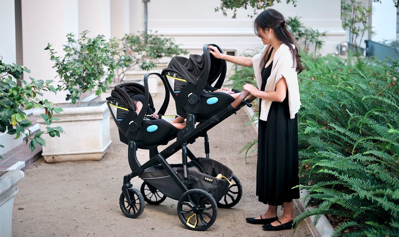 Veer Switch&Roll Luxe Single-to-Double Stroller Bundle with Leather Kit - Black Onyx (One Box) - BOX-SNR-LEA-BONX