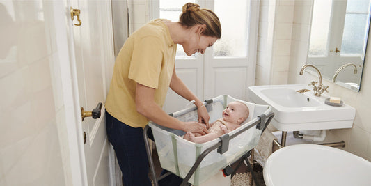 Newborn Bath Guide: How Often to Bathe & Essential Safety Tips