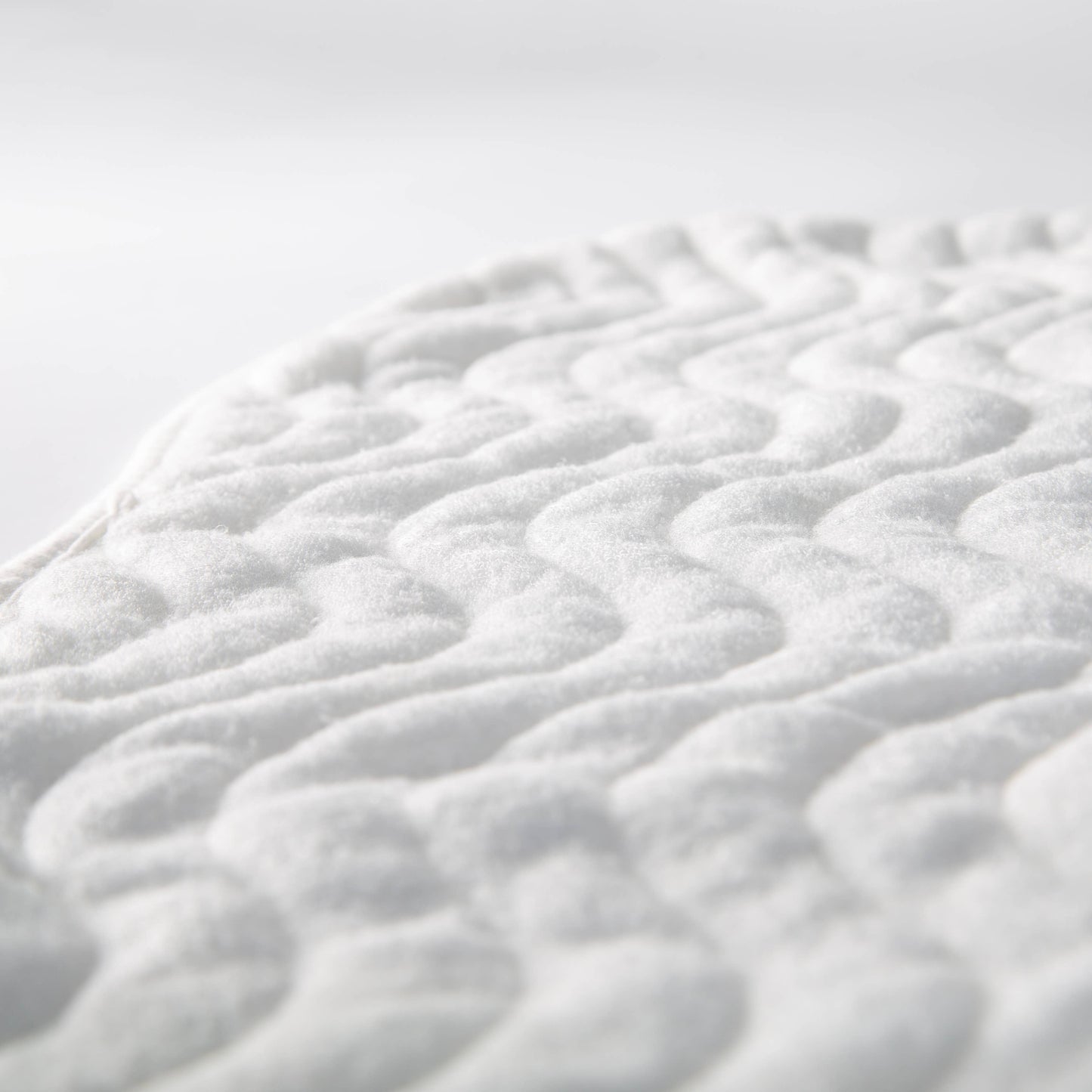 Ubbi Quilted Reusable Changing Pad Liners - White