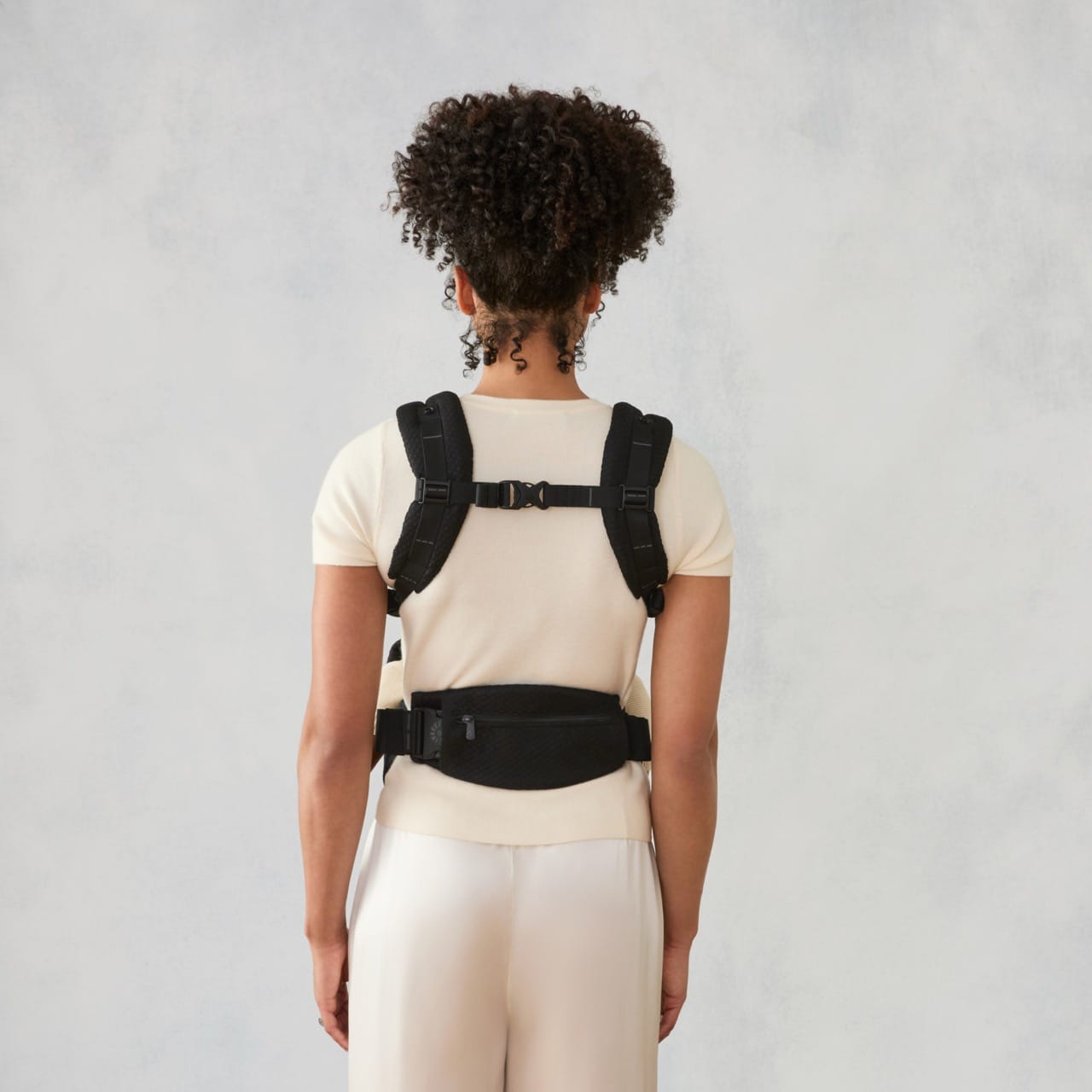Ergobaby Omni Deluxe Baby Carrier, Mesh - Onyx Black
