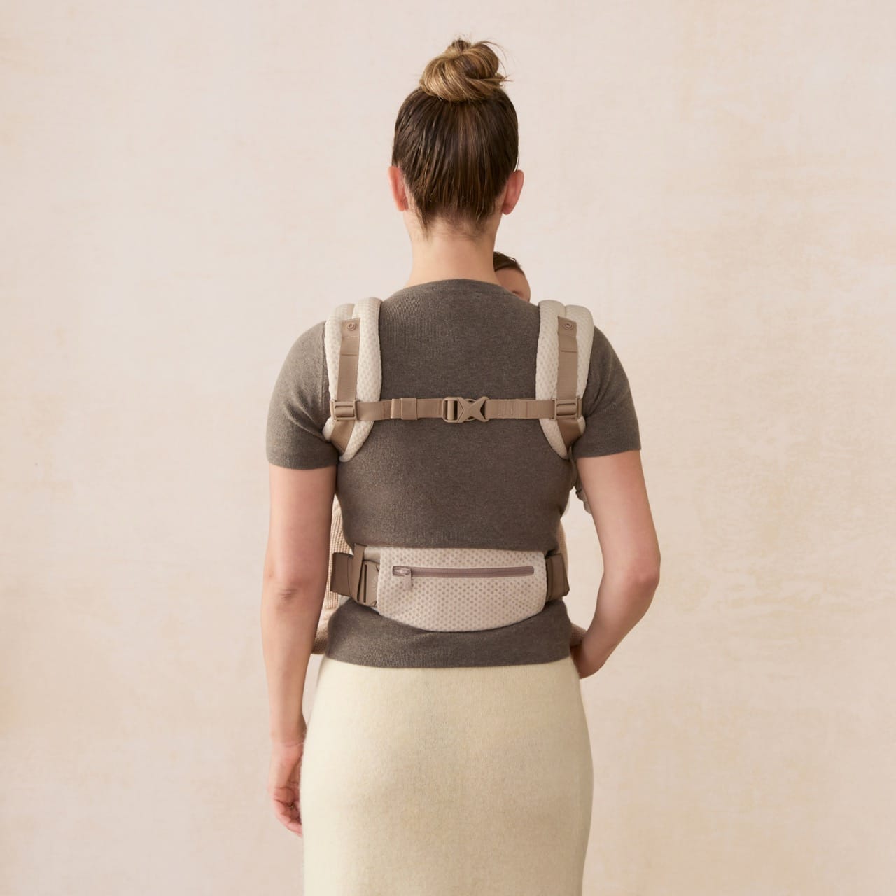 Ergobaby Omni Deluxe Baby Carrier, Mesh - Natural Beige