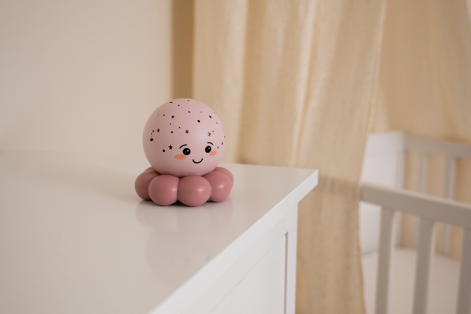 Cloud b Twinkles To Go Octo - Pastel Pink - Image 4