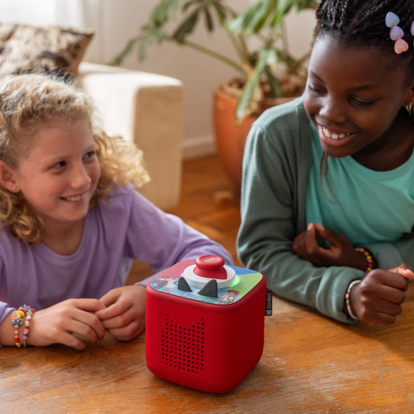 Tonies Tonieplay Interactive Story - Mystery Mavericks: Rescue Poochie! - 11002853