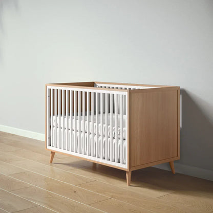 Romina Furniture New York Classic Crib -