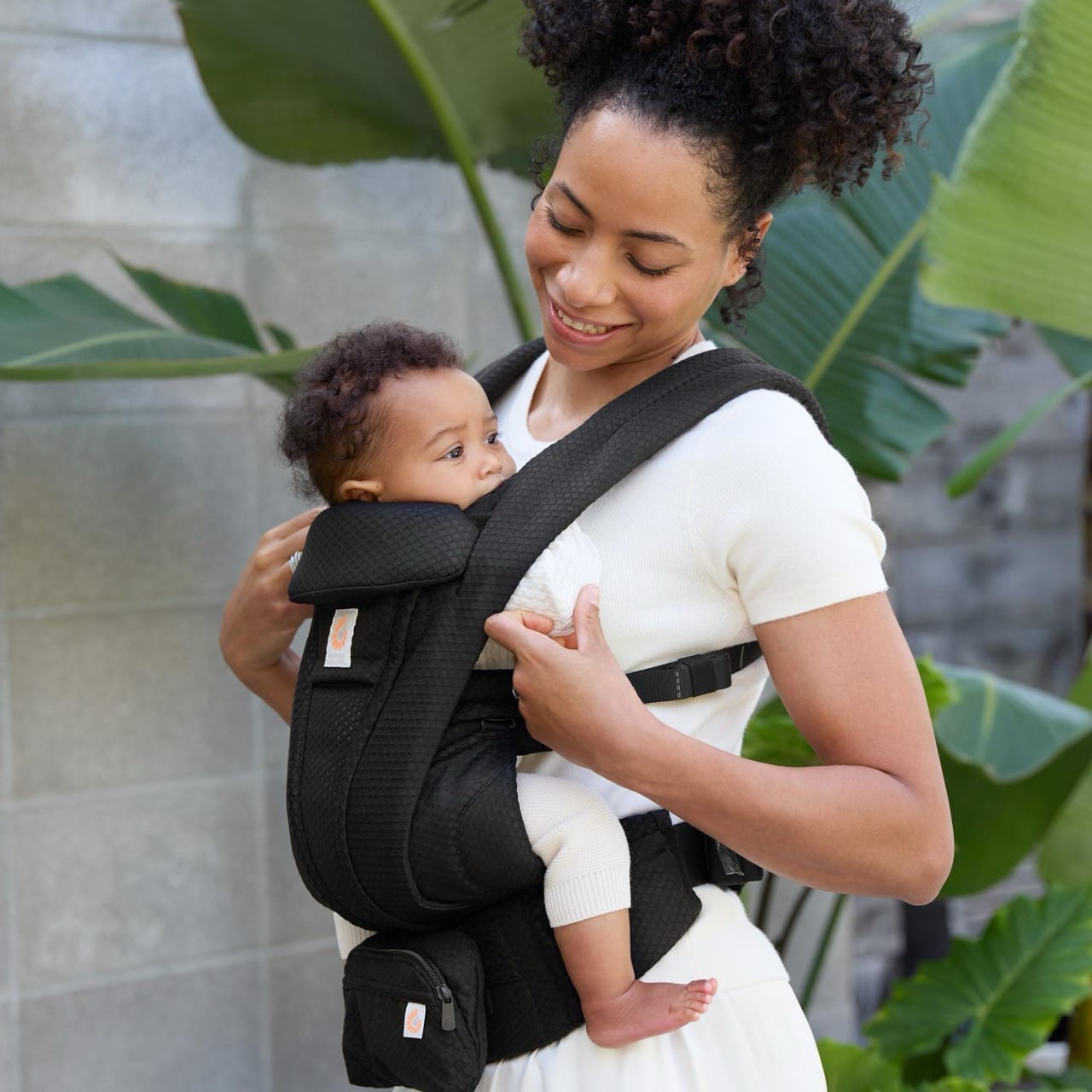 Ergobaby Omni Deluxe Baby Carrier, Mesh - Onyx Black