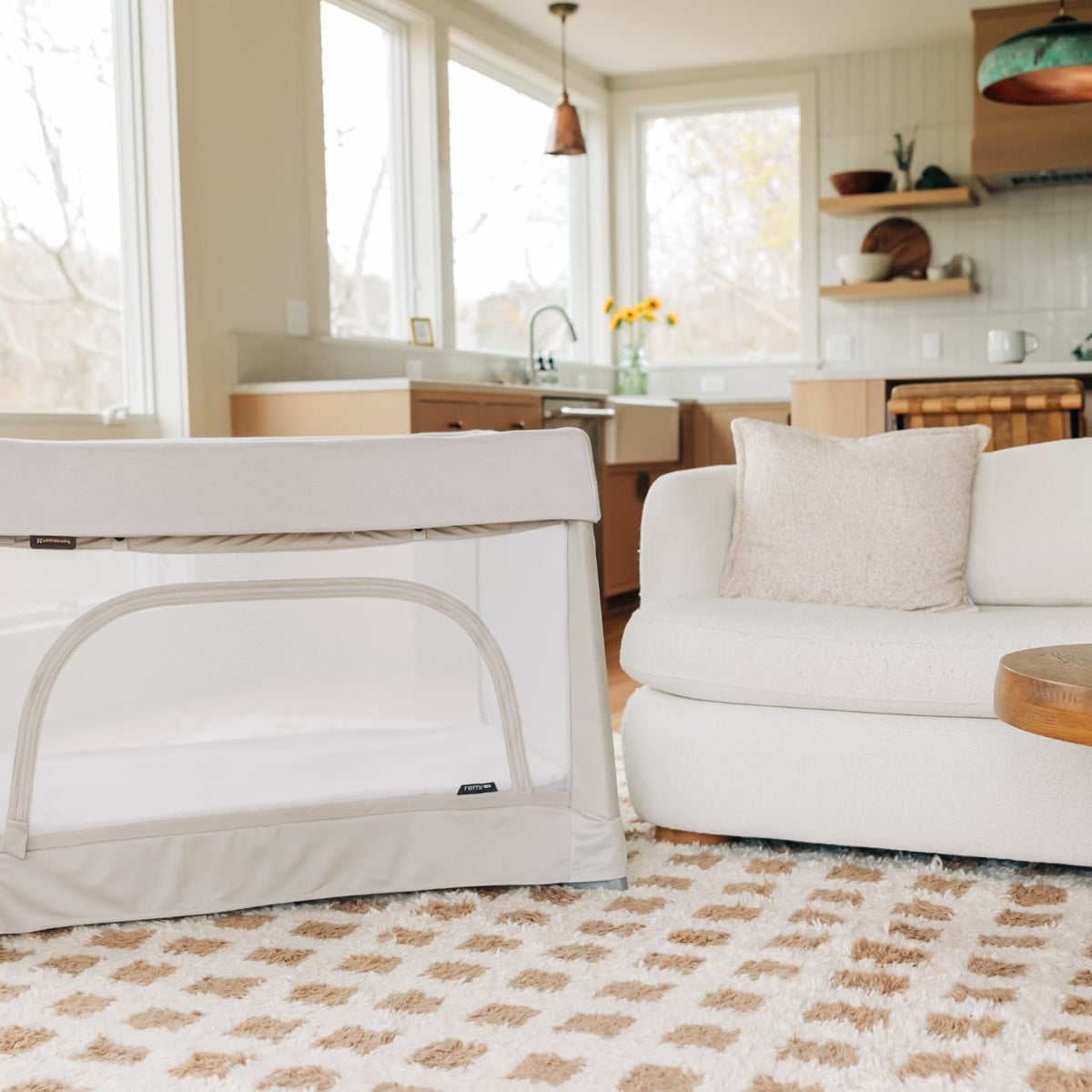 UPPAbaby Remi V2 Playard - Townsend Beige Soft Knit - Image 2