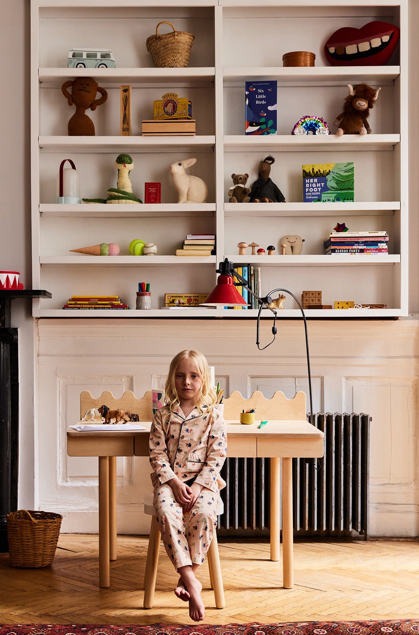 Oeuf Moss Desk - Tomato - 1MSDSK-02