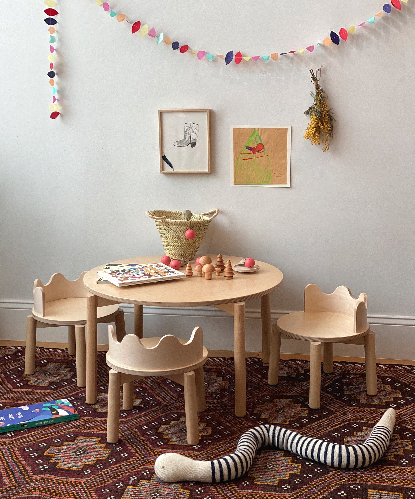 Oeuf Moss Table - Birch - 1MSTBL-01