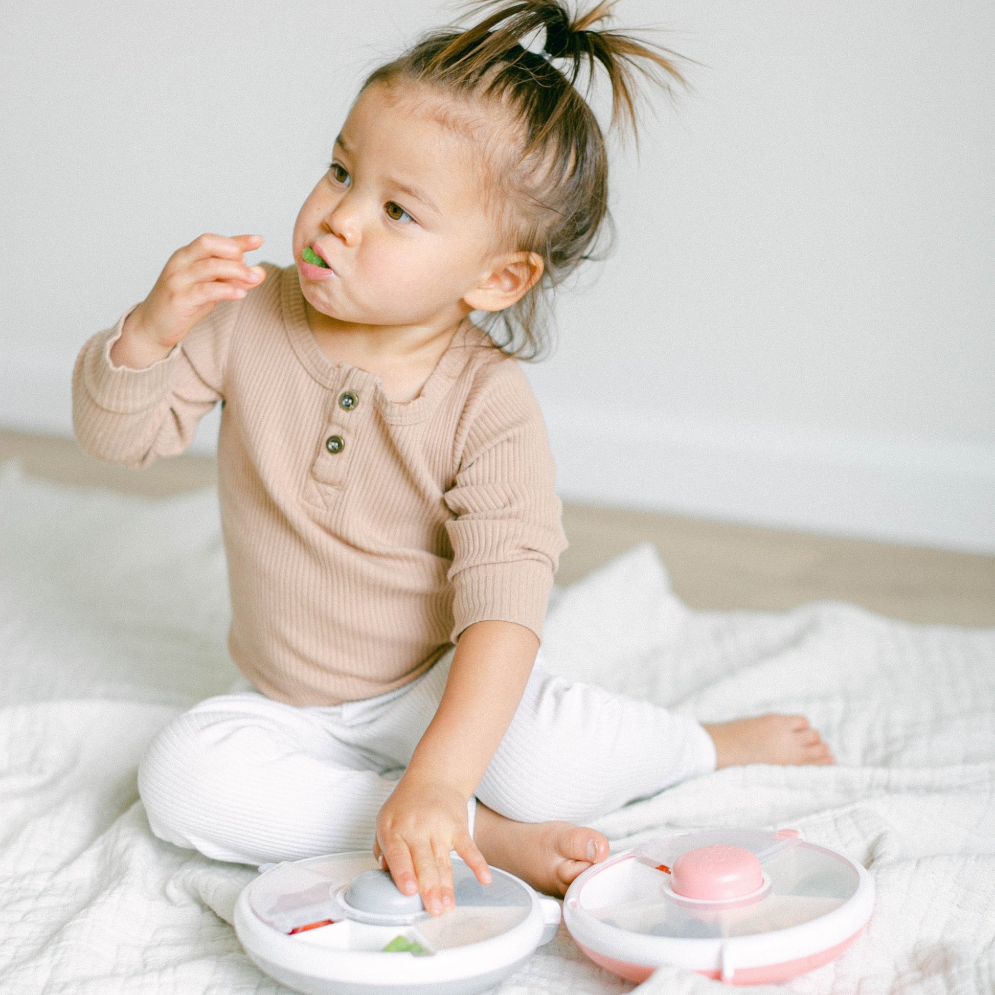 GoBe Kids Snack Spinner - Coral Pink