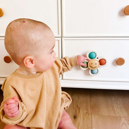 Itzy Ritzy Bitzy Biter Sensory Teether - Flower - Image 5