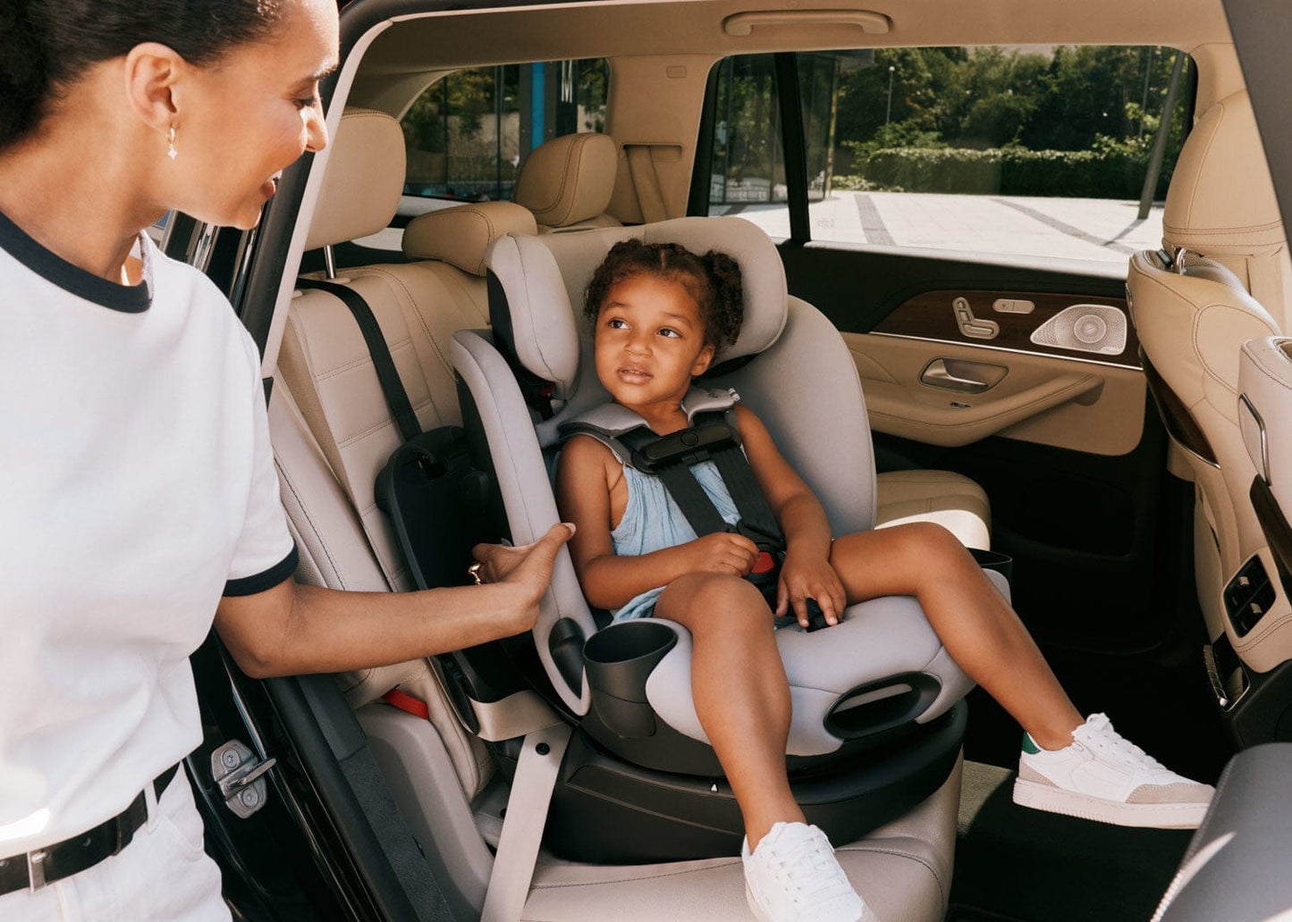 Cybex Callisto G 360 SELECT Rotating All-in-One Convertible Car Seat + Canopy Bundle - Black - 525000957-525000973