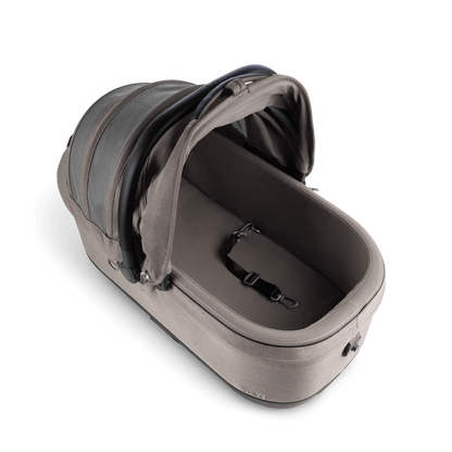 Tavo Pets Maeve iso7X-R Pet Car Seat - Merle