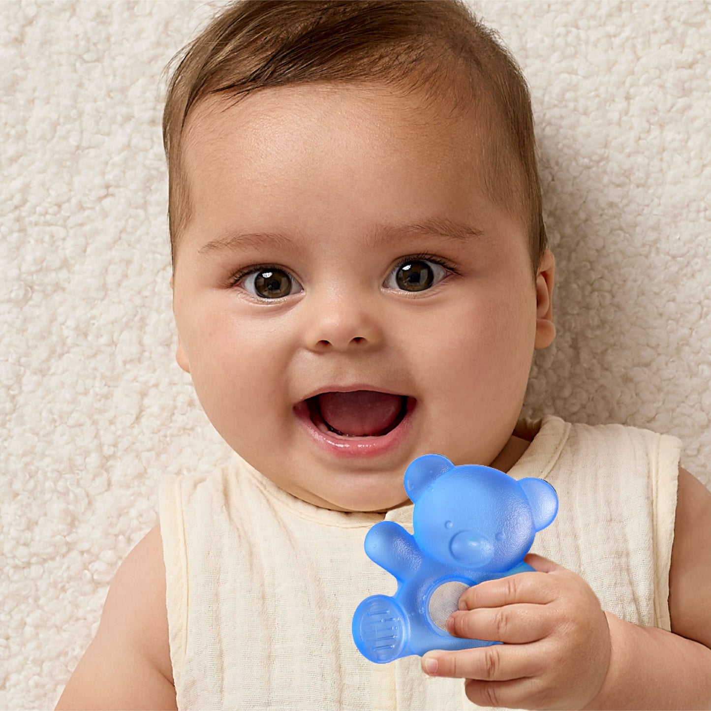 Itzy Ritzy Cutie Coolers Water-Filled Teether - Bear - Image 2