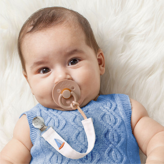 Itzy Ritzy Itzy Clip Fabric Pacifier Strap - Nautical
