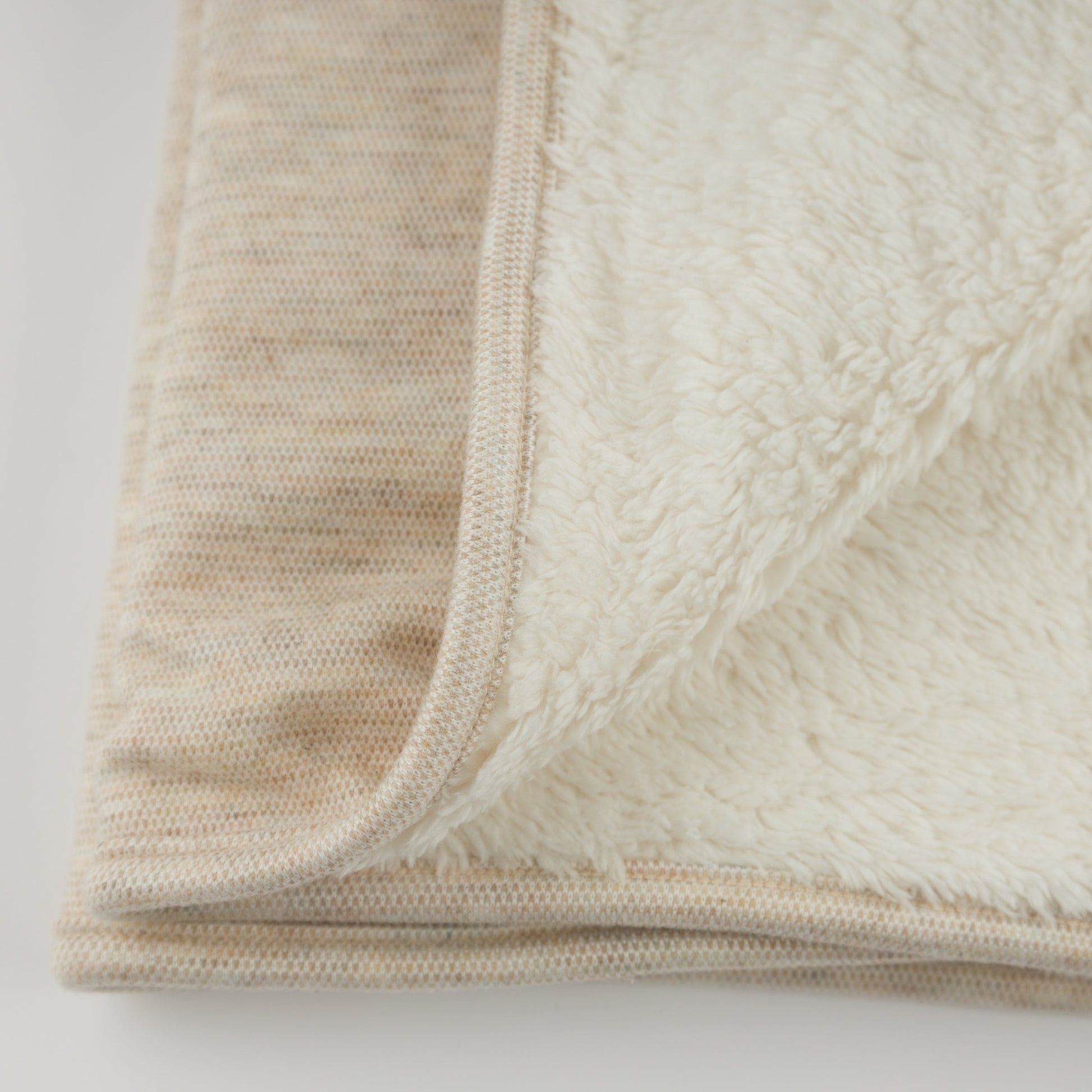 Oh Baby! Honeycomb Snowdrift Blanket - Sand, One Size - Image 3