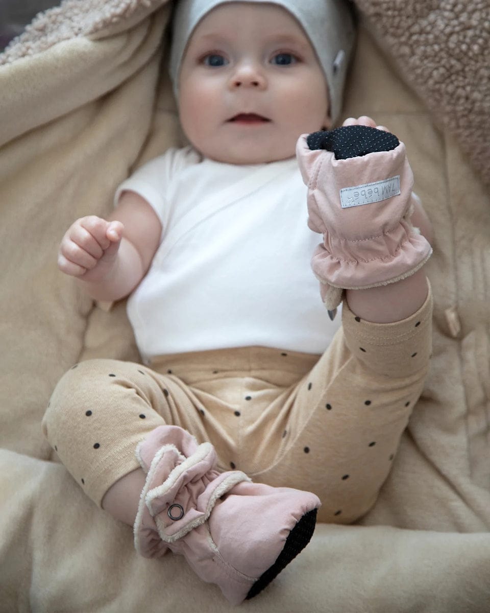 7 A.M. Enfant Baby Bootie Slippers - Airy - Cameo, 3-6M - BT70-B-CAM