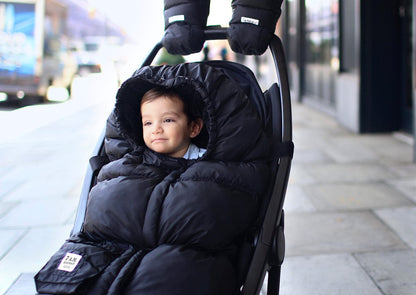 7 A.M. Enfant Blanket 212 Evolution Plush Footmuff - Black Plush - B212E-BP