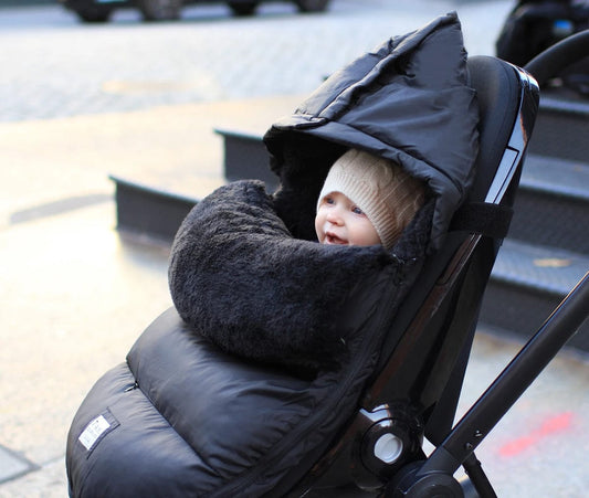 7 A.M. Enfant POD Footmuff, Small/Medium (0-18M) - Black Plush - pod20sm-bp