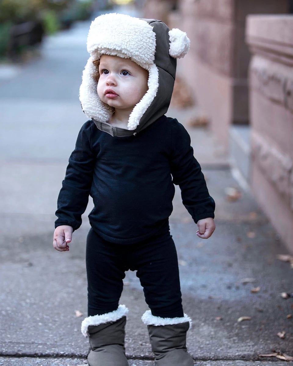 7 A.M. Enfant The Cub Mitten & Hat Set - Benji - Smokey (6-12M) - MTCHE80-D2-SMK