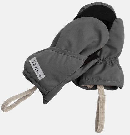 7 A.M. Enfant The Cub Mitten & Hat Set - Benji - Smokey (6-12M) - MTCHE80-D2-SMK