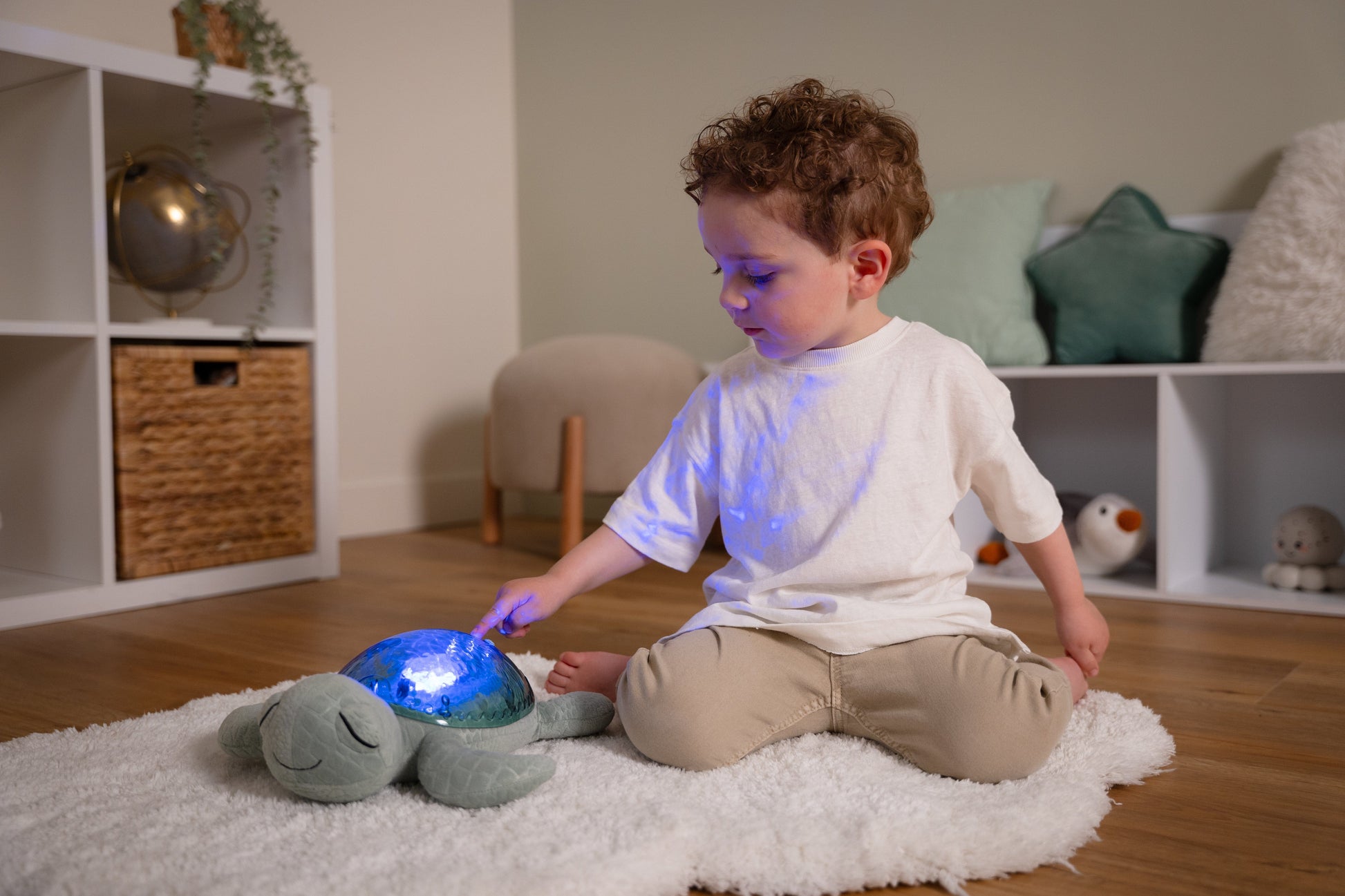 Cloud b Tranquil Turtle Rechargeable - Green - Image 5