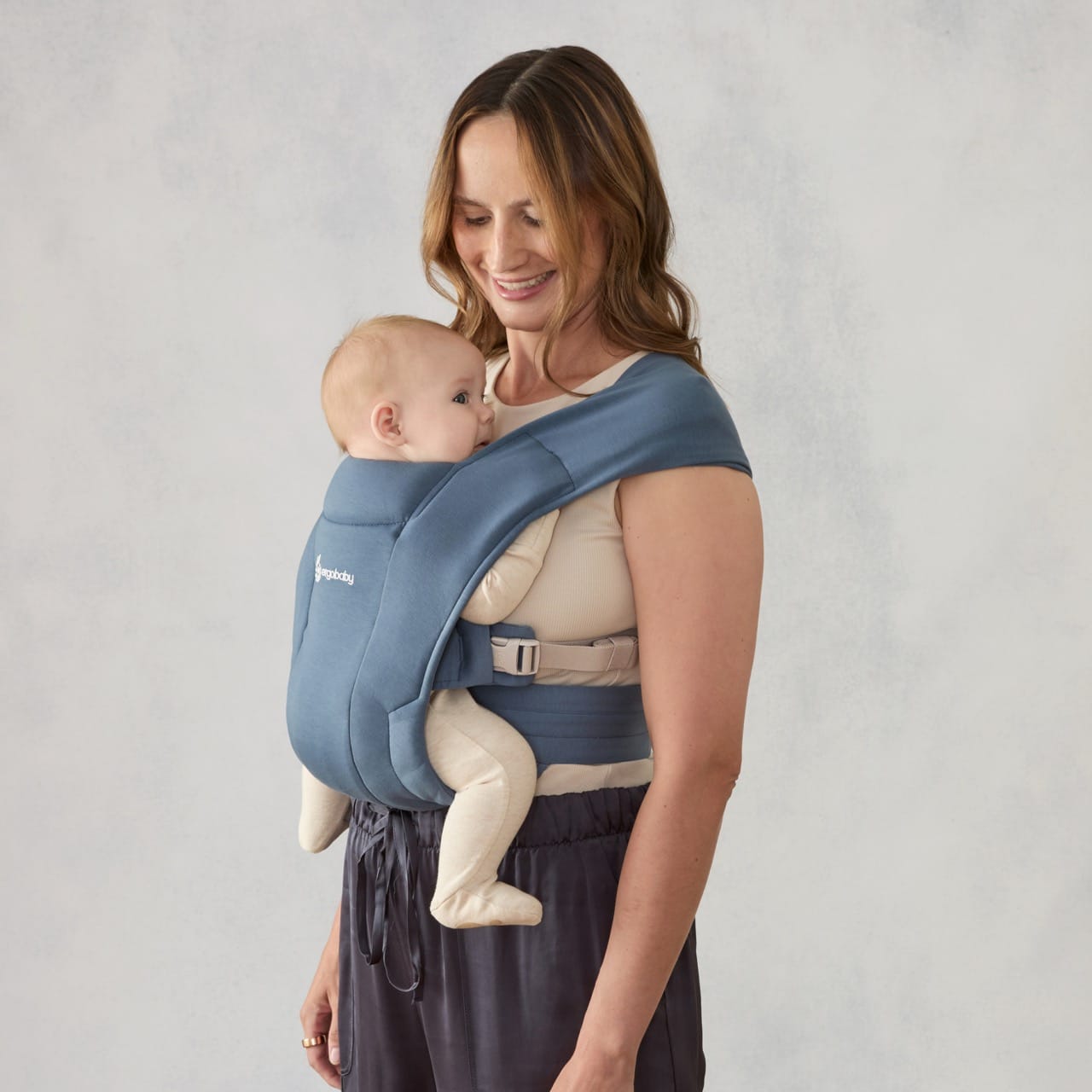 Ergobaby Embrace Newborn Baby Carrier, Oxford Blue