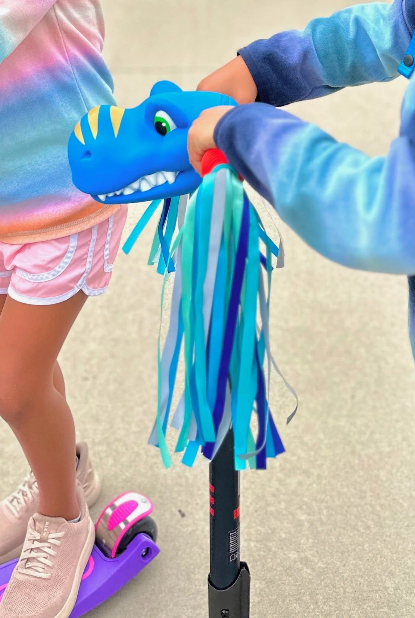 Micro Kickboard Micro Scooter Streamers - Blue Reflective - AC4629