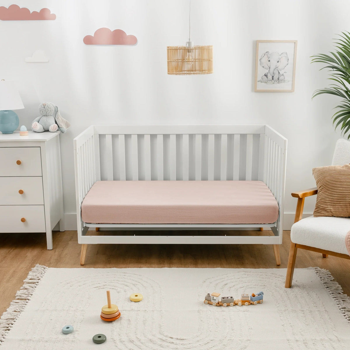 Comfy Cubs Muslin Fitted Crib Sheet - Blush