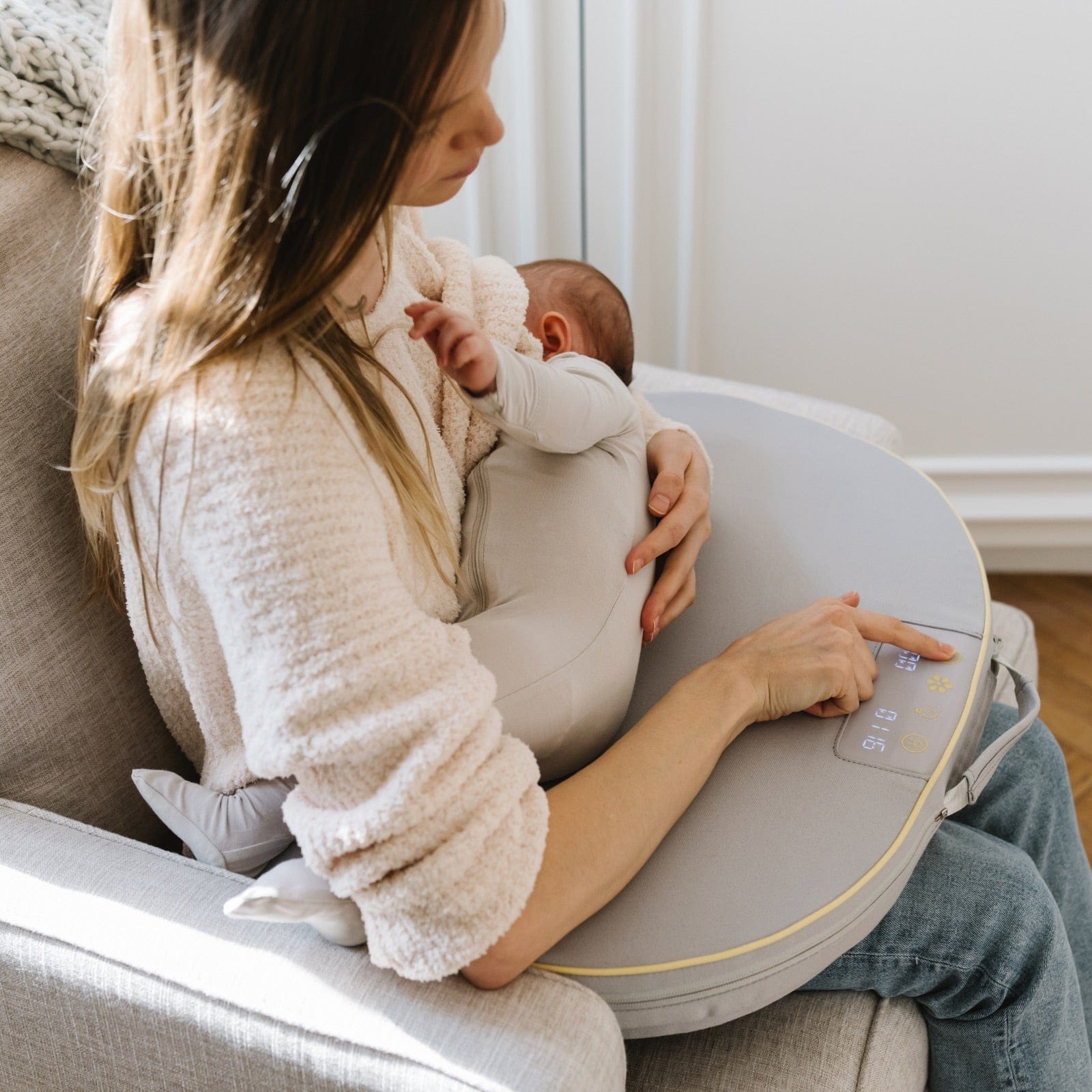 Comia Premium Smart Nursing Pillow – Albee Baby Comia Premium Smart Nursing Pillow – Albee Baby