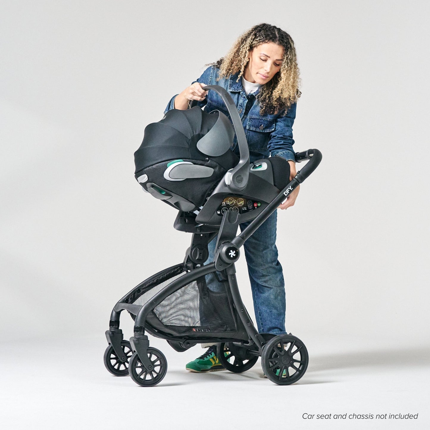 DFY. R1 Car Seat Adapters - DFY01-203-99-001-001