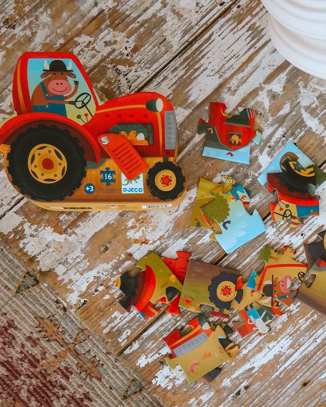 Djeco Mini Tractor Silhouette Puzzle - Image 4