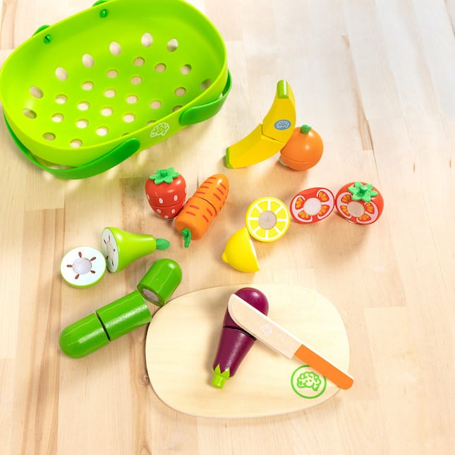 Fat Brain Toys Pretendables Fruit & Veggie Basket - Image 5