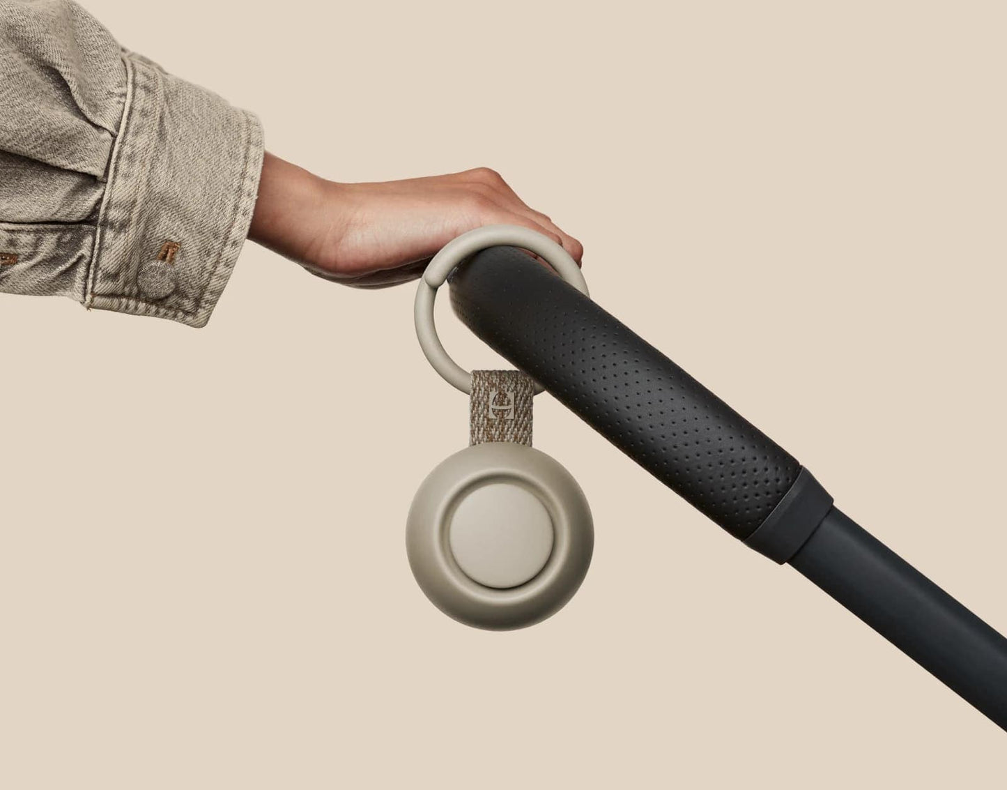 Hatch Rest Go Portable Sound Machine - Greige - Image 3