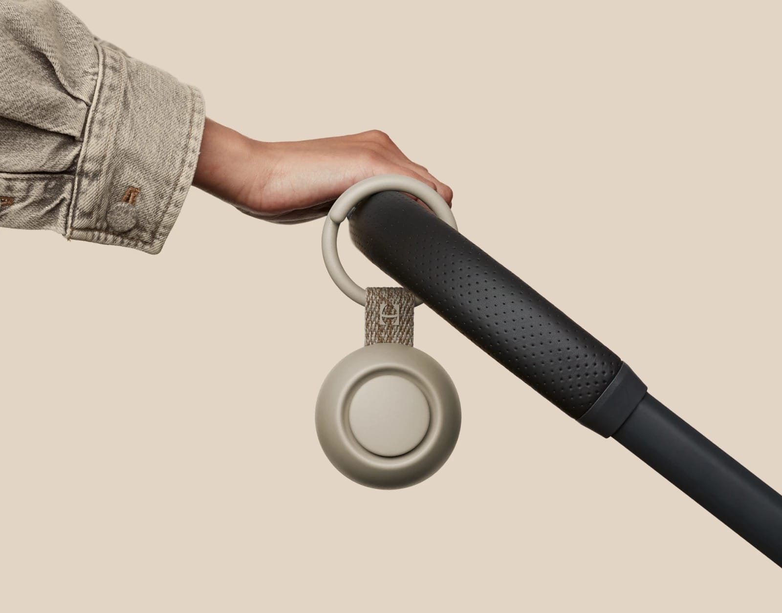 Hatch Rest Go Portable Sound Machine - Greige - Image 10
