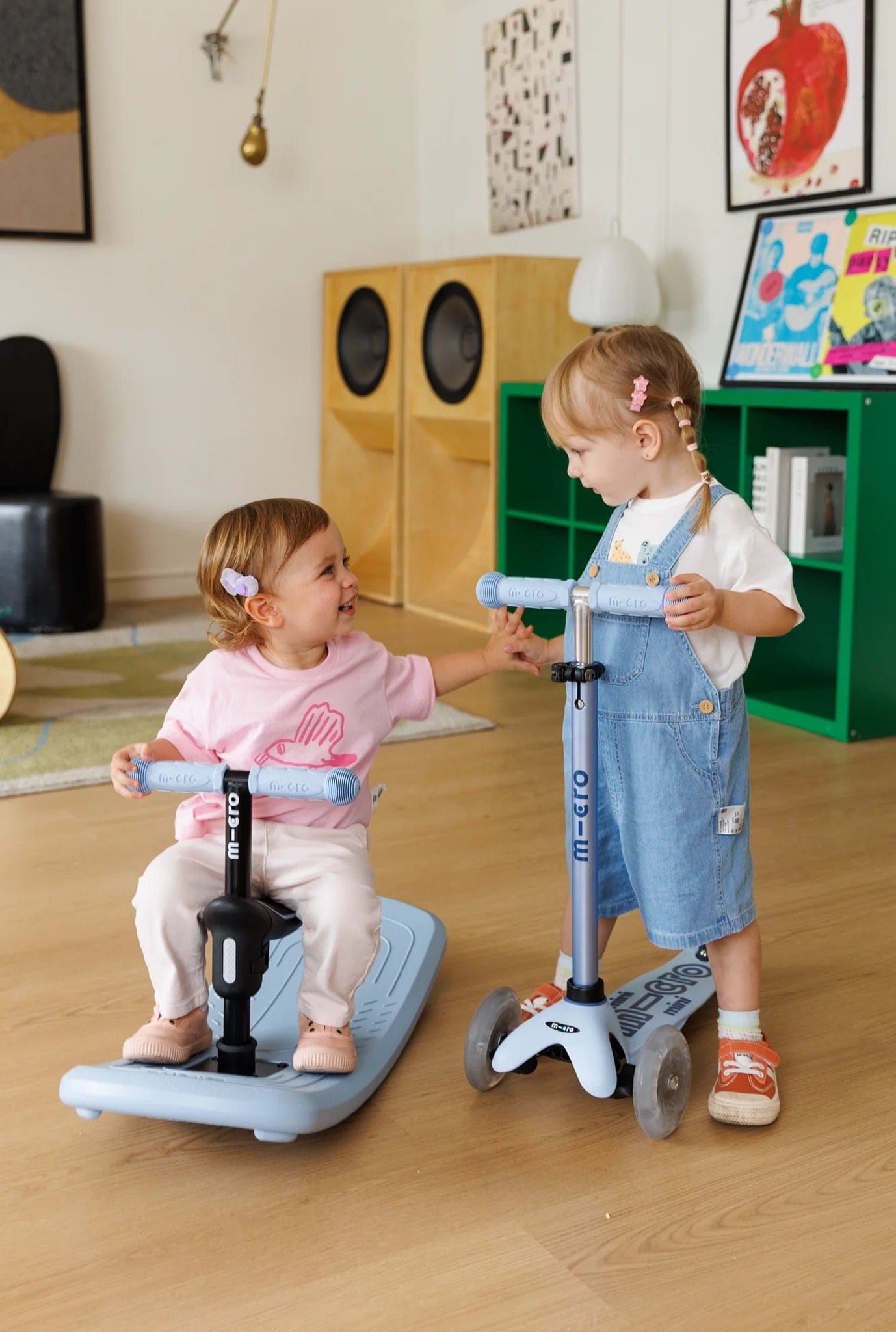 Micro Kickboard Mini Deluxe Rock & Go LED Scooter - Ocean Slate