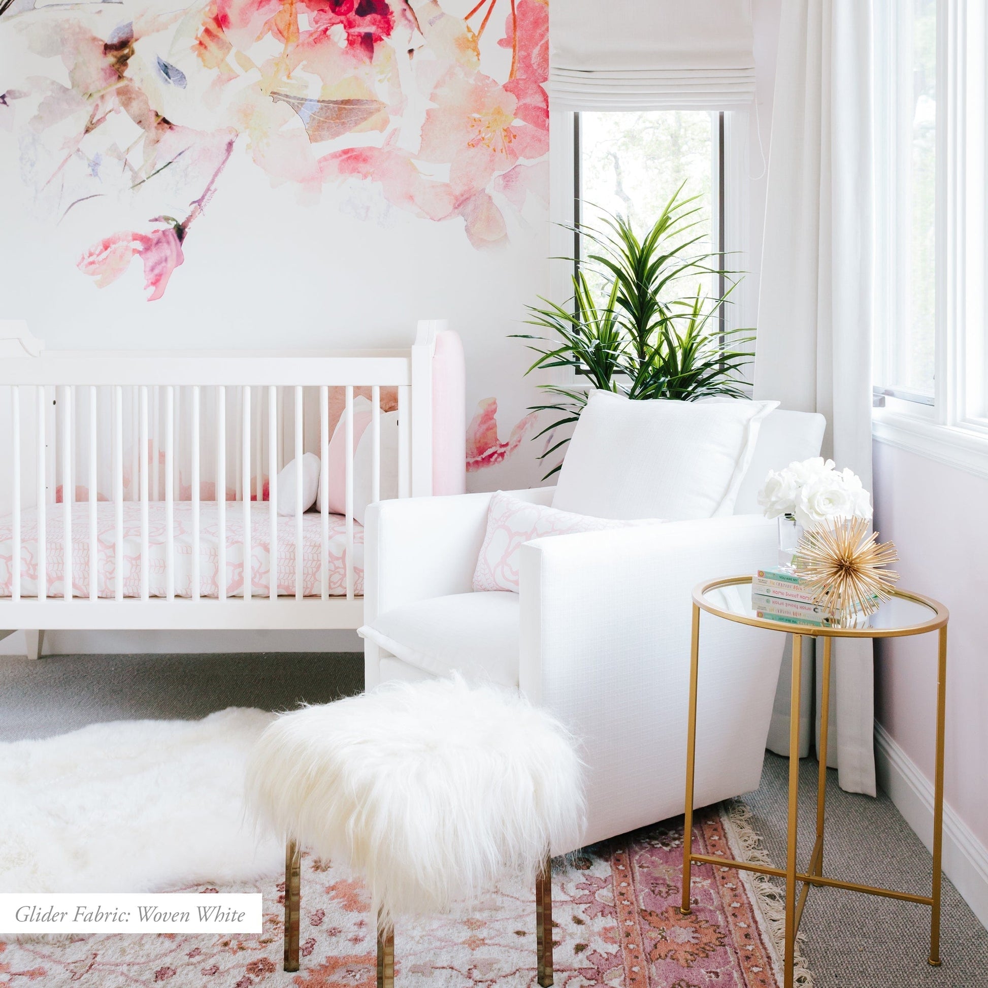 Oilo Nola Swivel Glider -