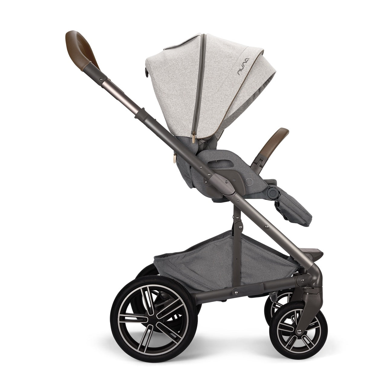 Nuna stroller in grey with brown leatherette handle and bumper bar