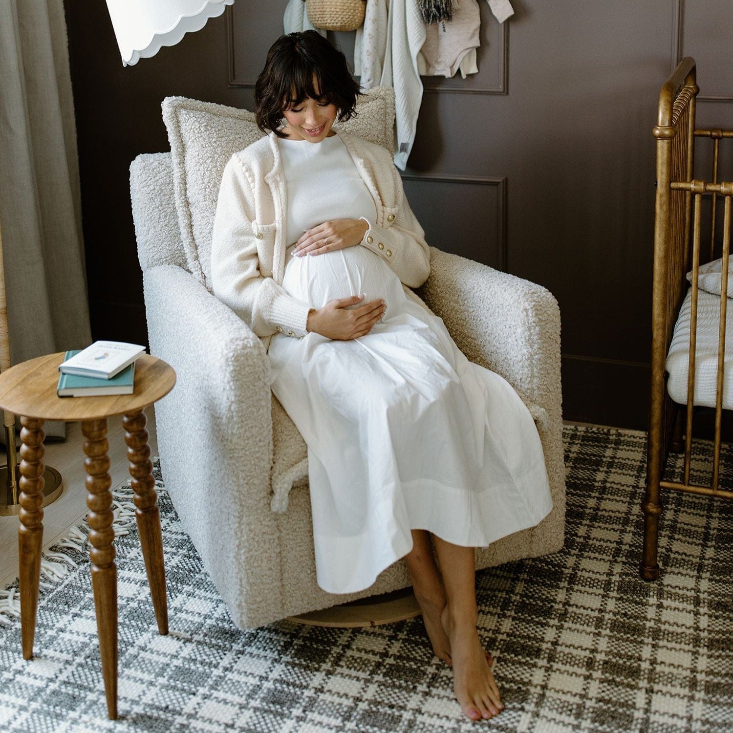 Oilo Nola Swivel Glider -