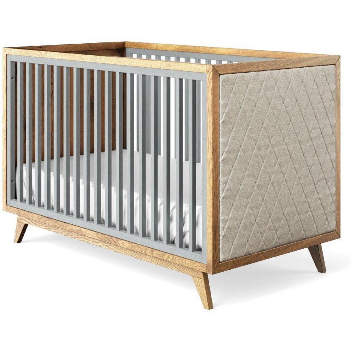 Romina Furniture Uptown Classic Crib (Tufted Sides)