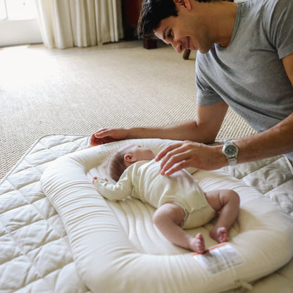 Snuggle Me Infant Lounger Wave - Natural