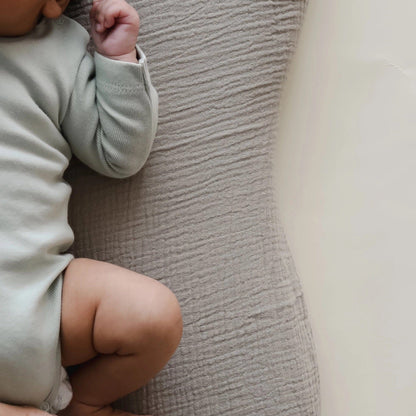 Snuggle Me Lounger Curve Muslin Cover - Birch - SMO-LCC-WW-BI-01