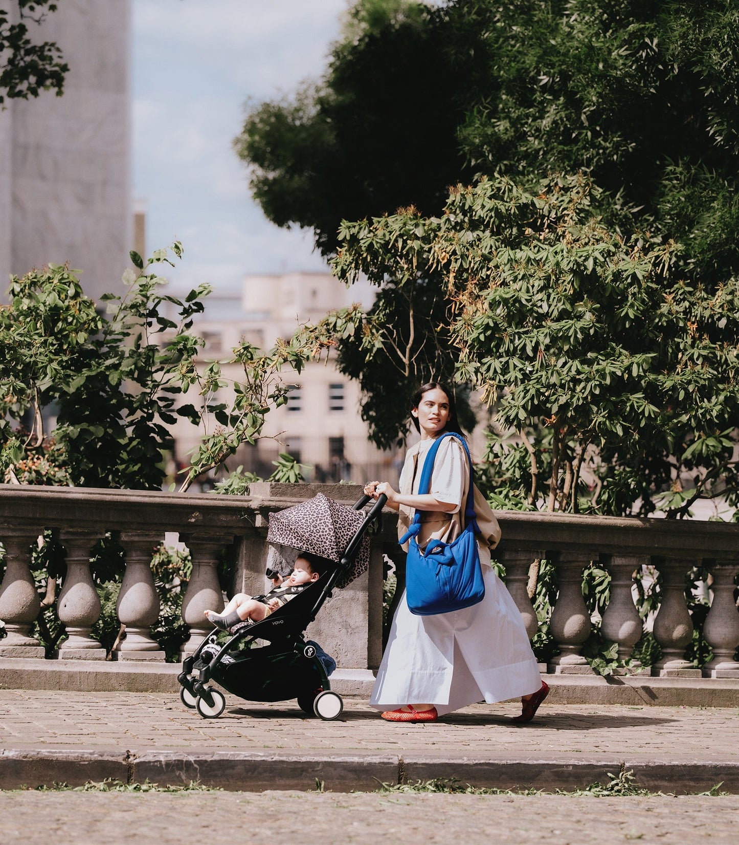 Stokke YOYO3 Ultra Compact 6+ Stroller (One Box) - Black / Leopard (Wild Collection) - 654300