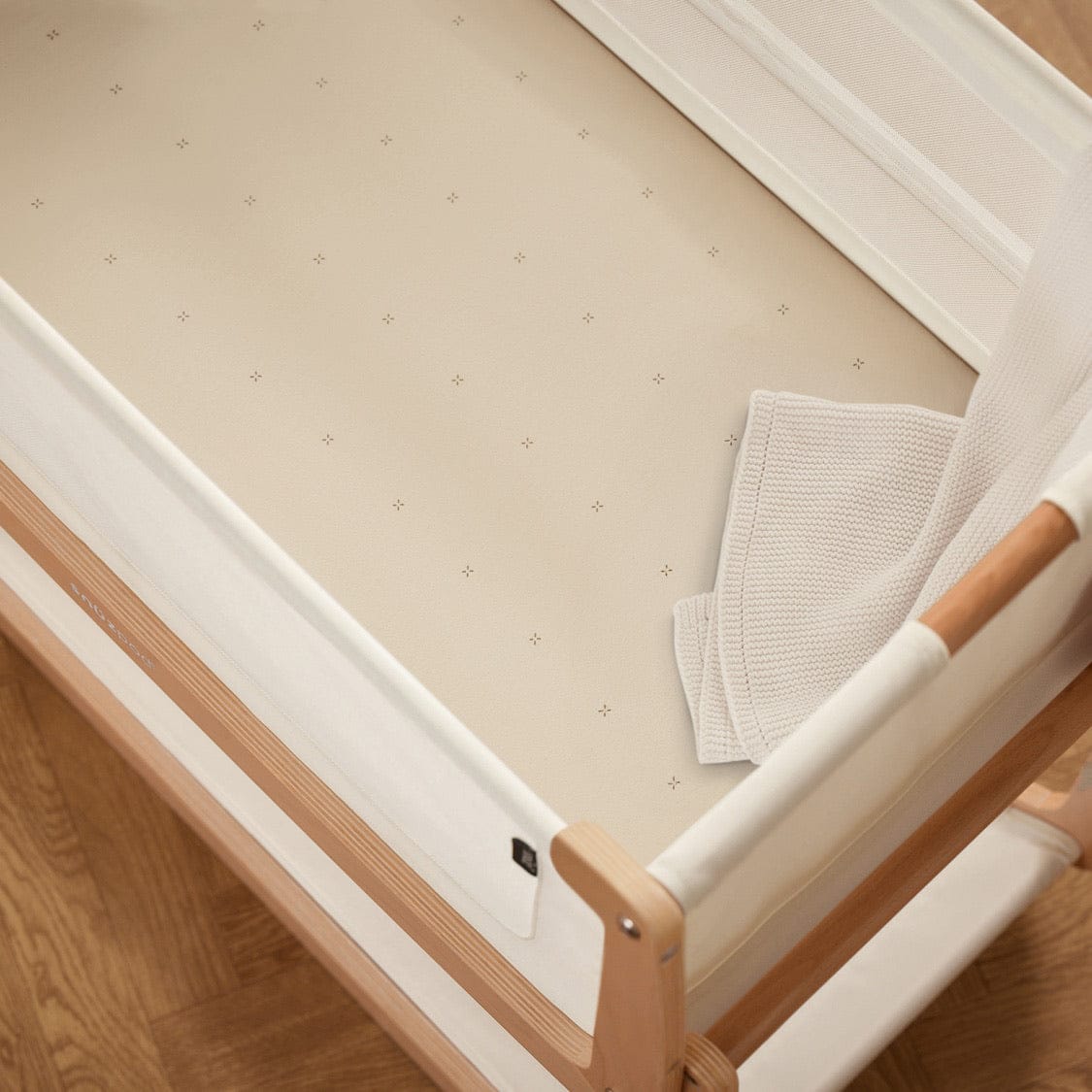 Snuz Bassinet Fitted Sheets, 2 Pack - Cashmere/Cross - USBD028BS