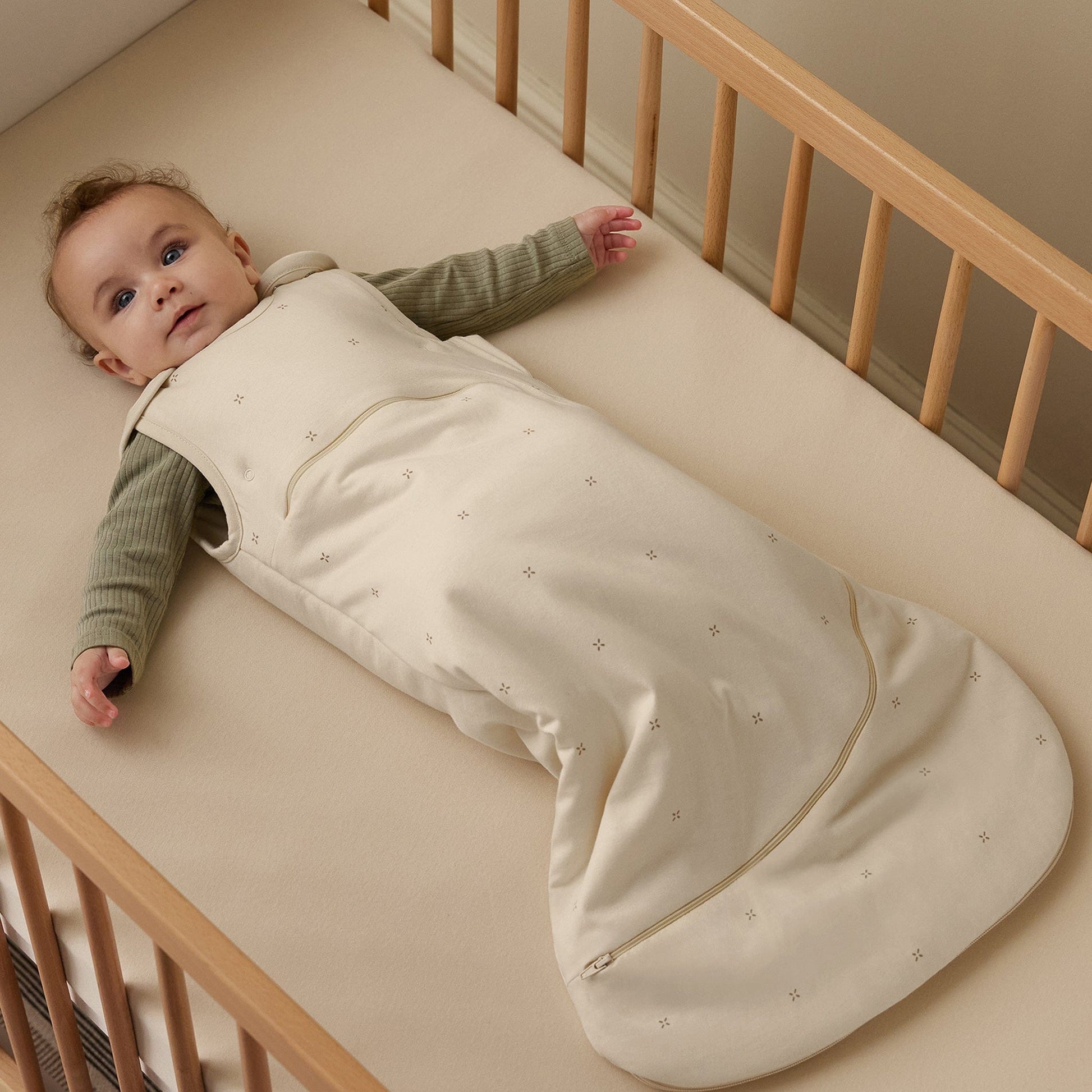 Snuz SnuzPouch Sleeping Bag, 2.5 TOG - Cashmere/Cross (0-6 months) - USSW008BE