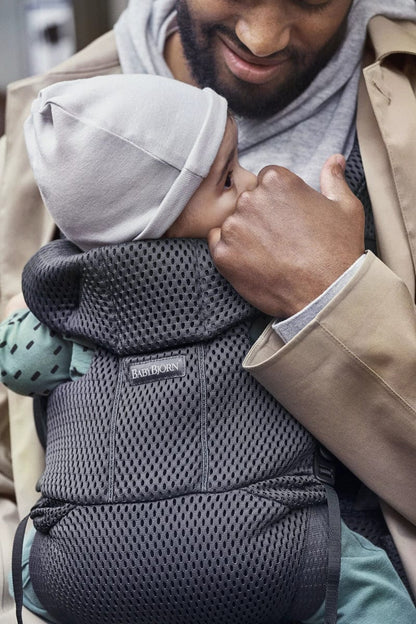 BabyBjörn Baby Carrier Free 3D Mesh, Anthracite - 099613US