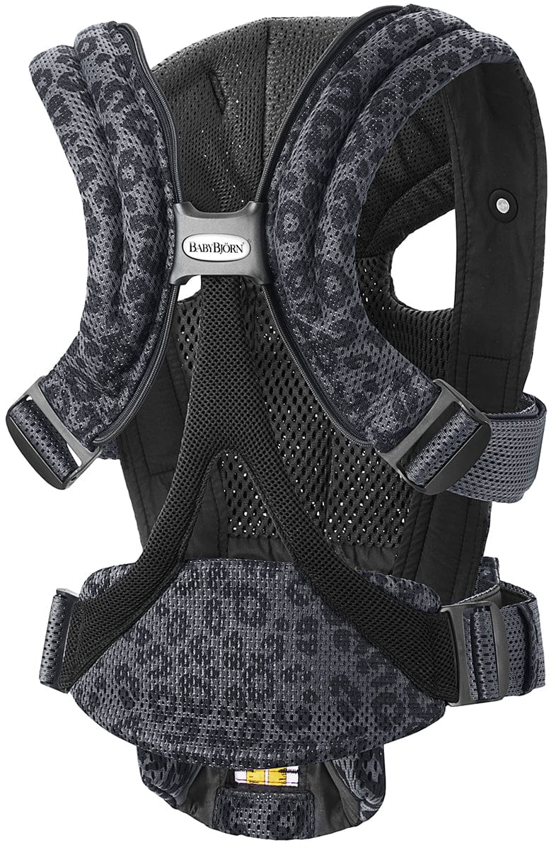 BabyBjörn Baby Carrier Free 3D Mesh, Anthracite Leopard - 099678US