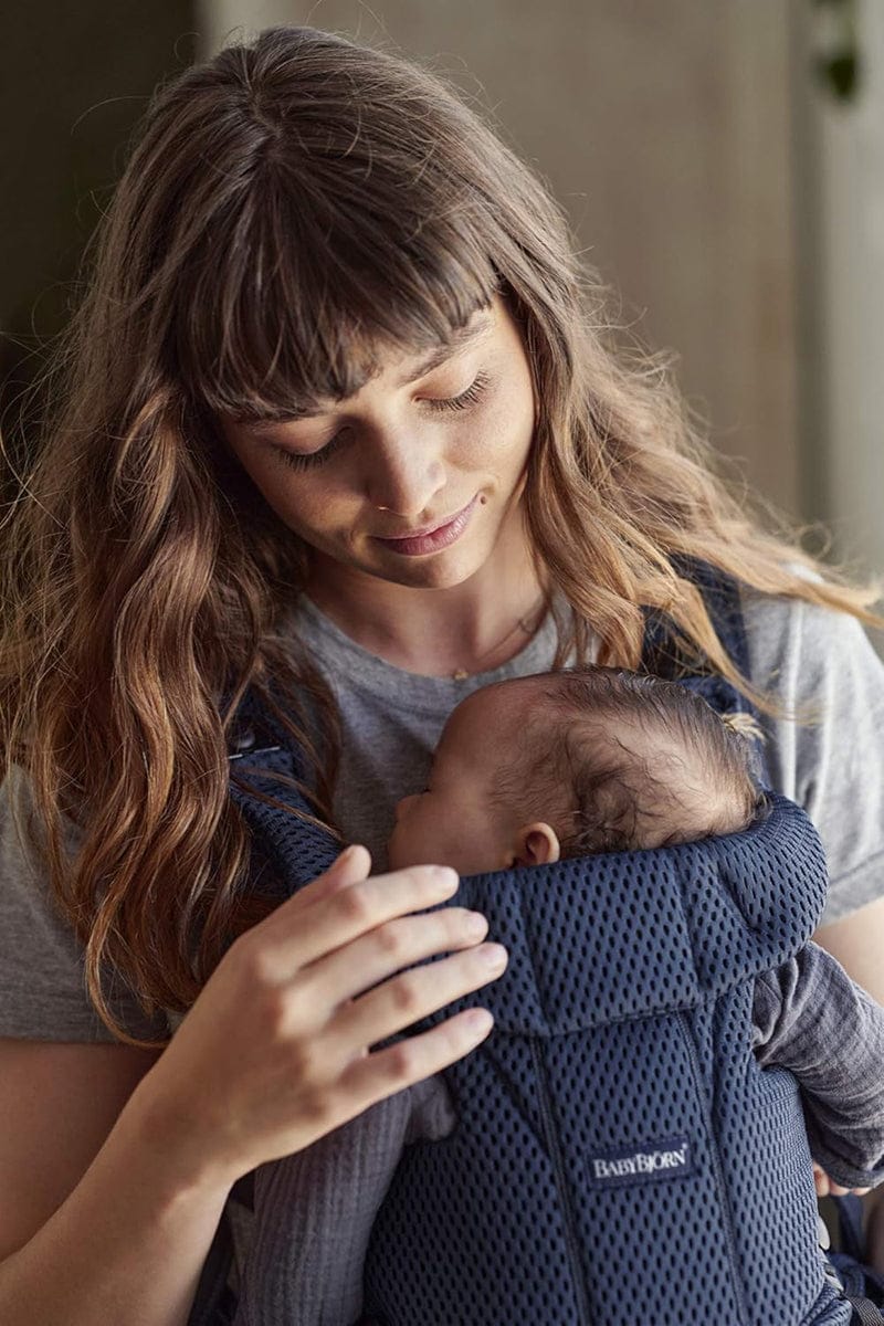 BabyBjorn Baby Carrier Free 3D Mesh, Navy Blue - 099608US
