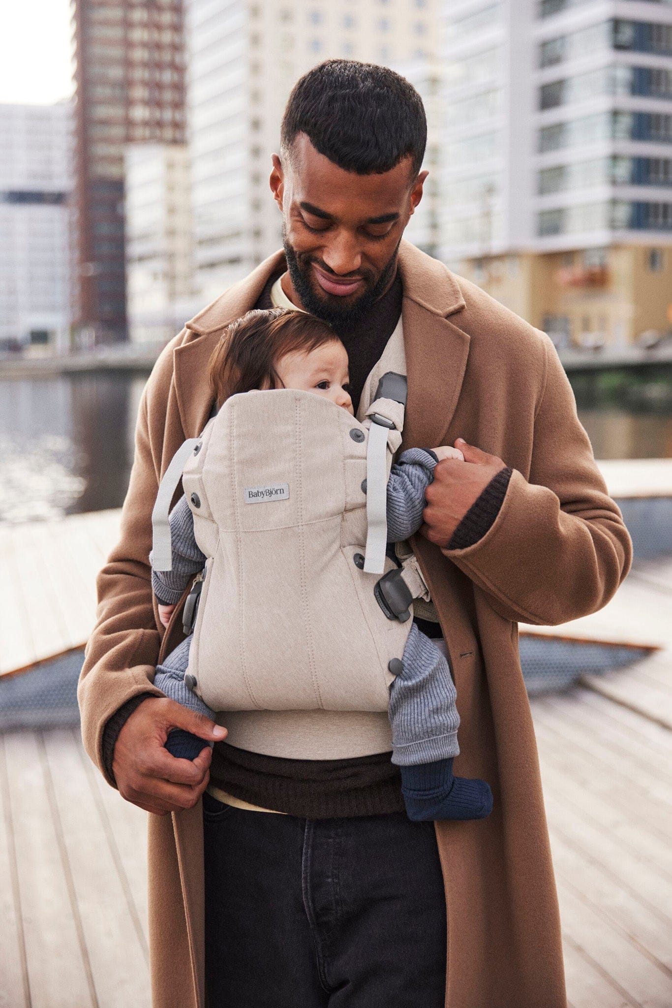BabyBjörn Baby Carrier Harmony Woven Melange, Light Beige - 088032US