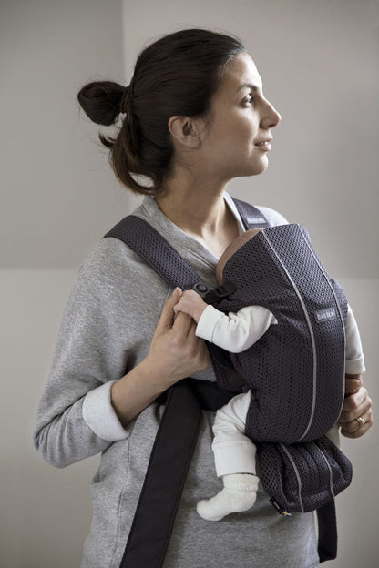 BabyBjörn Baby Carrier Mini 3D Mesh, Anthracite - 021013US