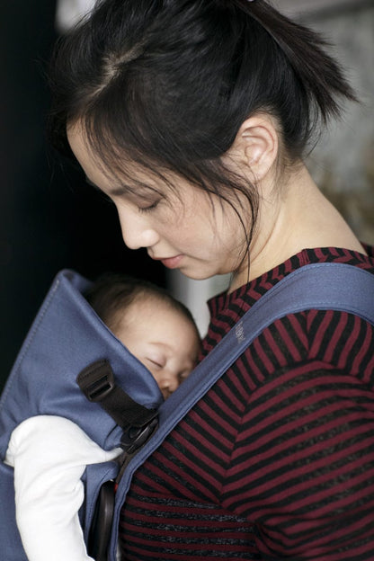 BabyBjörn Baby Carrier Mini Woven, Vintage Indigo - 021174US